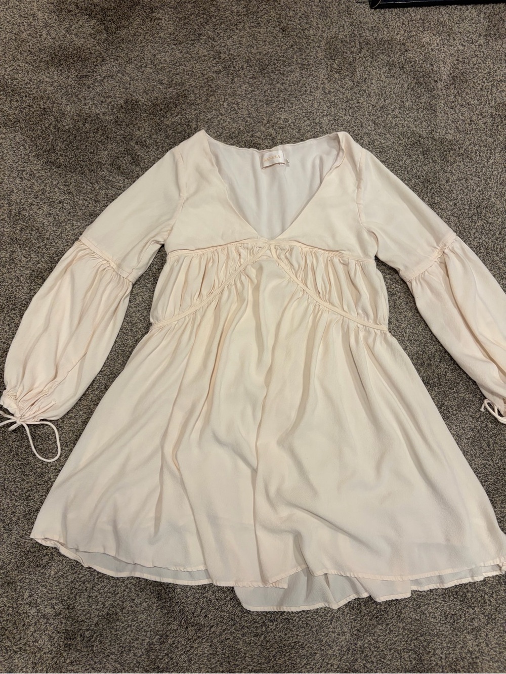 Women's Cream Long Sleeve V-Neck Mini Dress